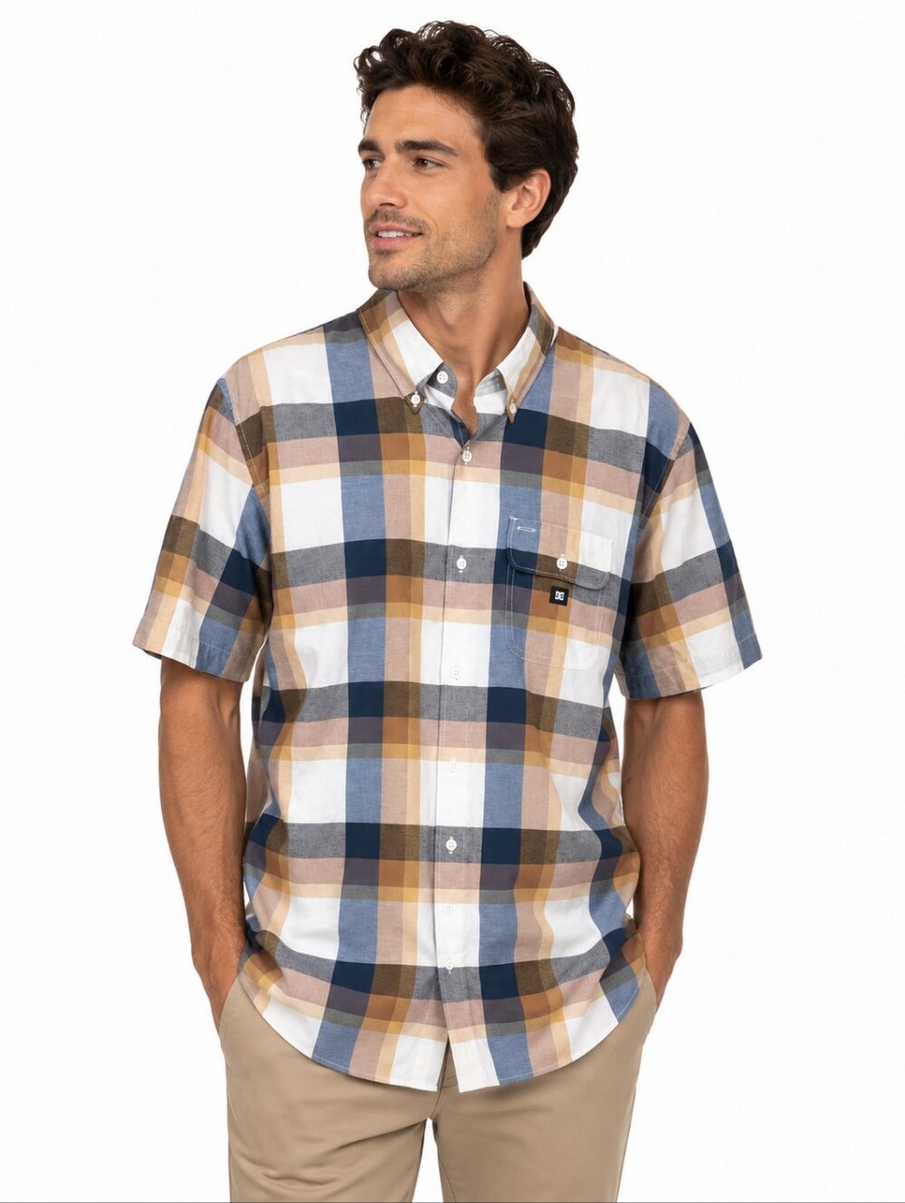 DC Men's Plaid Short Sleeve Button-Up Shirt Size Large Blue Tan Casual